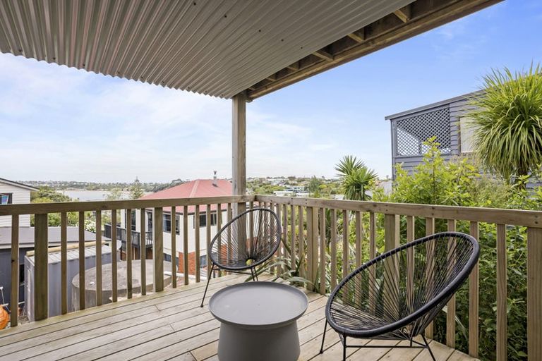 Photo of property in 55 Ardern Avenue, Stanmore Bay, Whangaparaoa, 0932