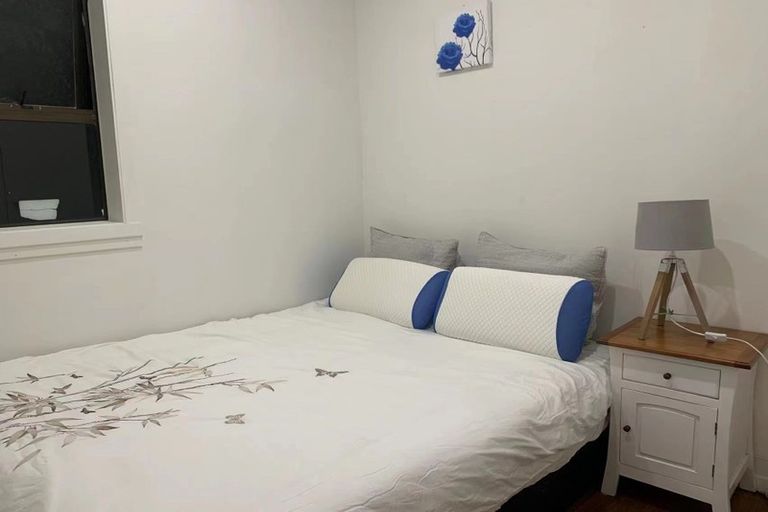 Photo of property in 122 Paremoremo Road, Lucas Heights, Auckland, 0632