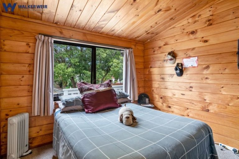 Photo of property in 3 St Annes Crescent, Wattle Downs, Auckland, 2103