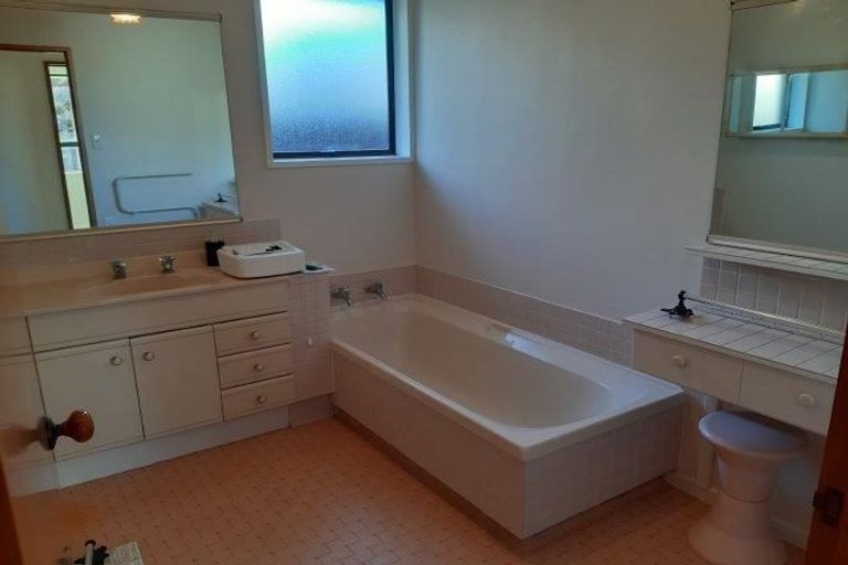 Photo of property in 3 Baladin Street, Avondale, Christchurch, 8061