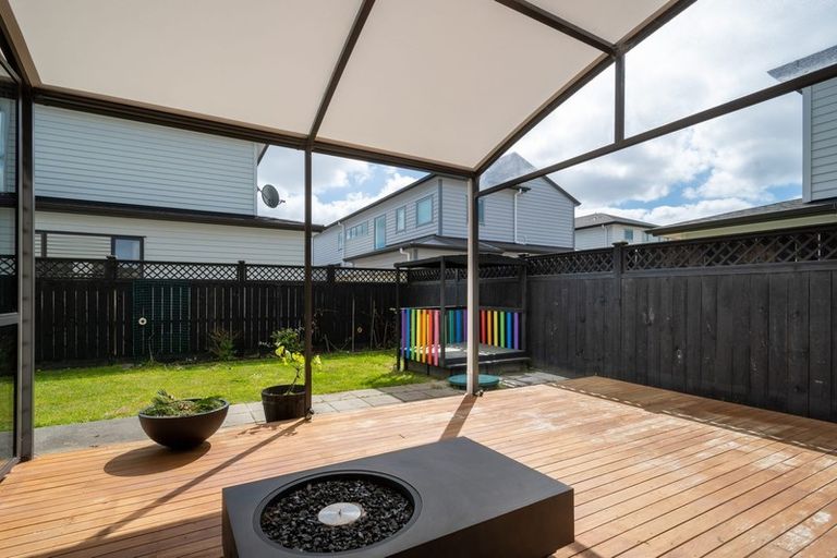 Photo of property in 15 Wicket Lane, Whenuapai, Auckland, 0618