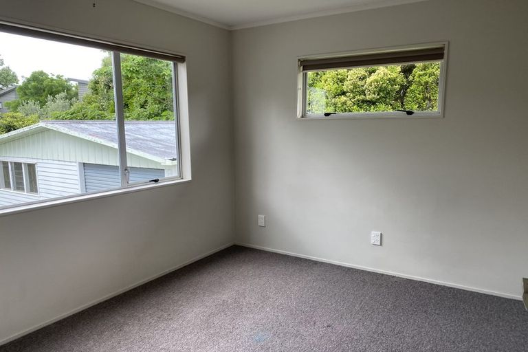 Photo of property in 9 Raupapa Street, Northcote, Auckland, 0627