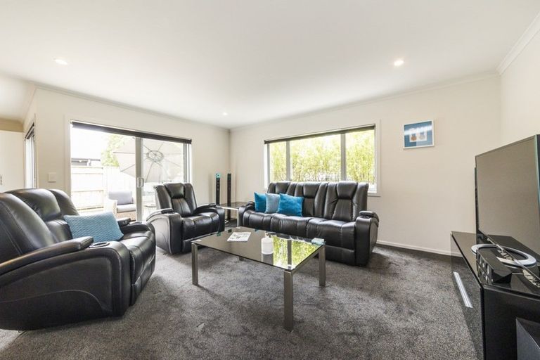 Photo of property in 6 Cardiff Street, Highbury, Palmerston North, 4412