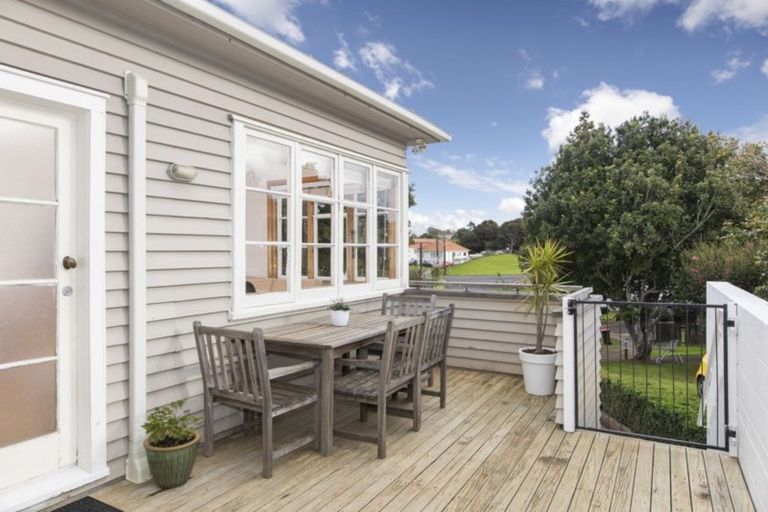 Photo of property in 8 Barrister Avenue, Mount Roskill, Auckland, 1042