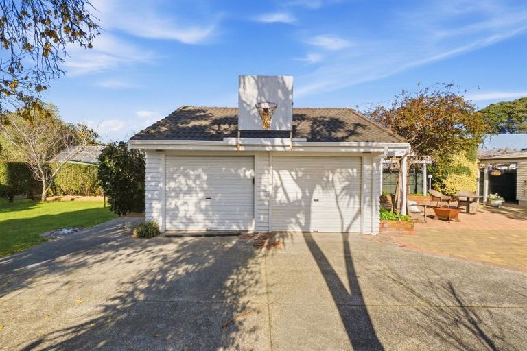 Photo of property in 5 Puriri Street, Woburn, Lower Hutt, 5010