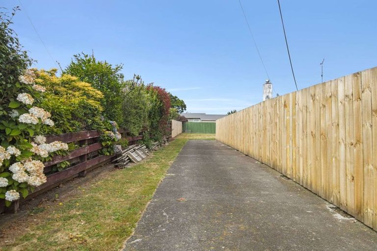 Photo of property in 27a Elizabeth Street, Levin, 5510