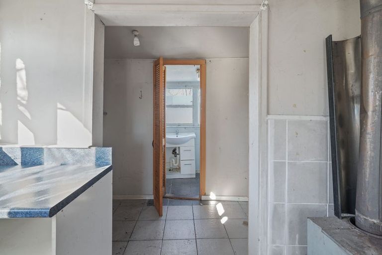 Photo of property in 290 Pages Road, Wainoni, Christchurch, 8061