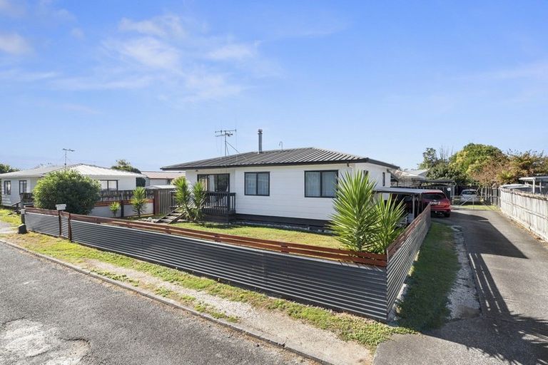 Photo of property in 12a Pringle Place, Nawton, Hamilton, 3200