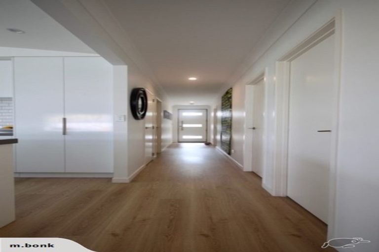 Photo of property in 23 Bryan Gallagher Place, Welcome Bay, Tauranga, 3175