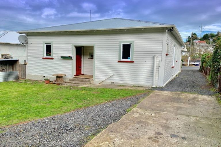 Photo of property in 131 Glen Road, The Glen, Dunedin, 9011