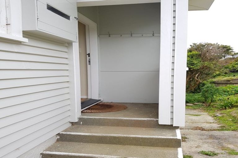 Photo of property in 73 Madras Street, Khandallah, Wellington, 6035