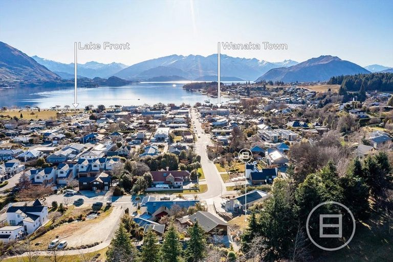 Photo of property in 4 Tenby Street, Wanaka, 9305