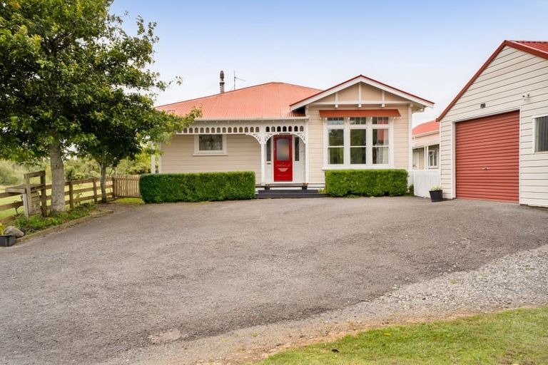 Photo of property in 1245 Upland Road, Egmont Village, Inglewood, 4386