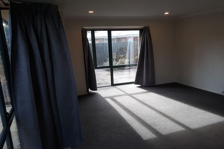 Photo of property in 1 Owens Terrace, Upper Riccarton, Christchurch, 8041