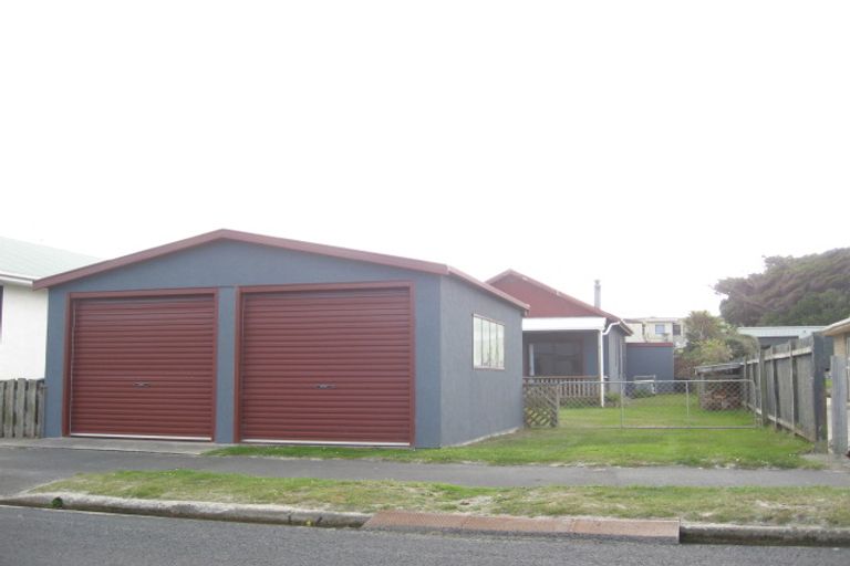 Photo of property in 22 Luke Street, Ocean Grove, Dunedin, 9013