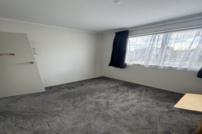 Photo of property in 1 Starling Place, Ranui, Auckland, 0612