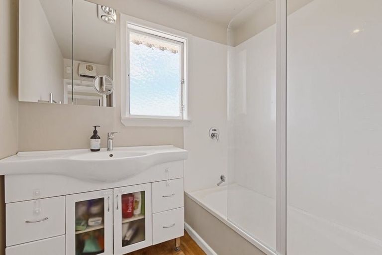 Photo of property in 8 Pandora Street, North New Brighton, Christchurch, 8083