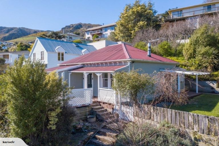 Photo of property in 56 Saint Davids Street, Lyttelton, 8082