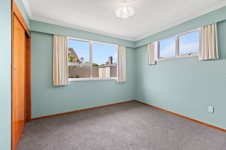 Photo of property in 1/214 Coronation Avenue, Welbourn, New Plymouth, 4310
