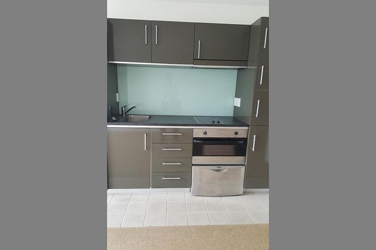 Photo of property in 2q/80 Richmond Road, Grey Lynn, Auckland, 1021