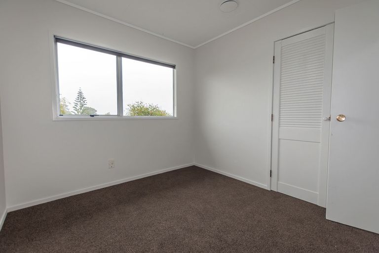 Photo of property in 207 Mahia Road, Wattle Downs, Auckland, 2102