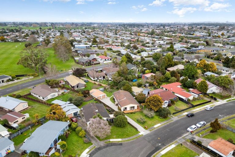 Photo of property in 18 Rutland Street, Fairview Downs, Hamilton, 3214