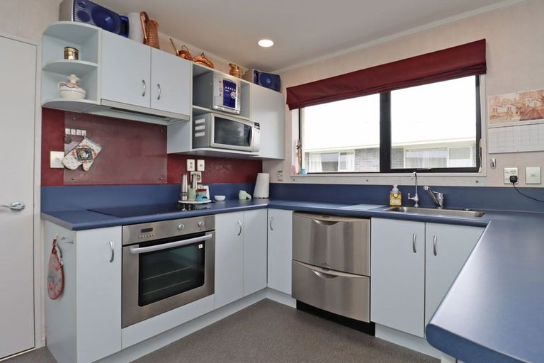 Photo of property in 14 Girvan Street, Oamaru North, Oamaru, 9400