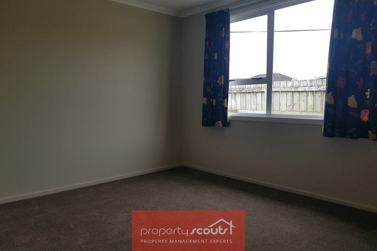 Photo of property in 126a Seaview Road, Westown, New Plymouth, 4310