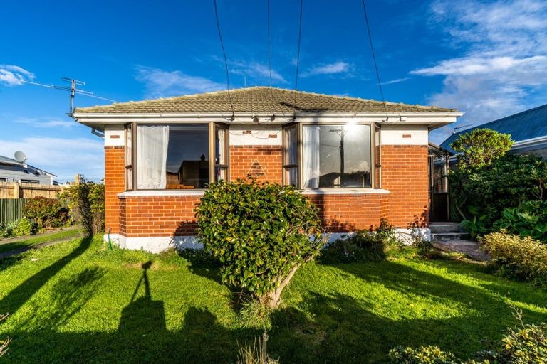 Photo of property in 16 Eskvale Street, Saint Kilda, Dunedin, 9012