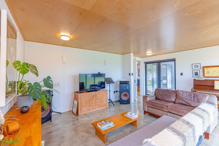 Photo of property in 83 Marumaru Street, Marton, 4710