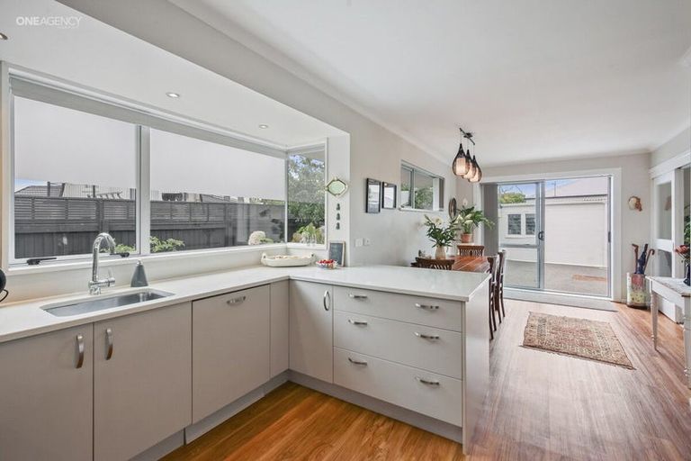 Photo of property in 276 Mairehau Road, Burwood, Christchurch, 8083