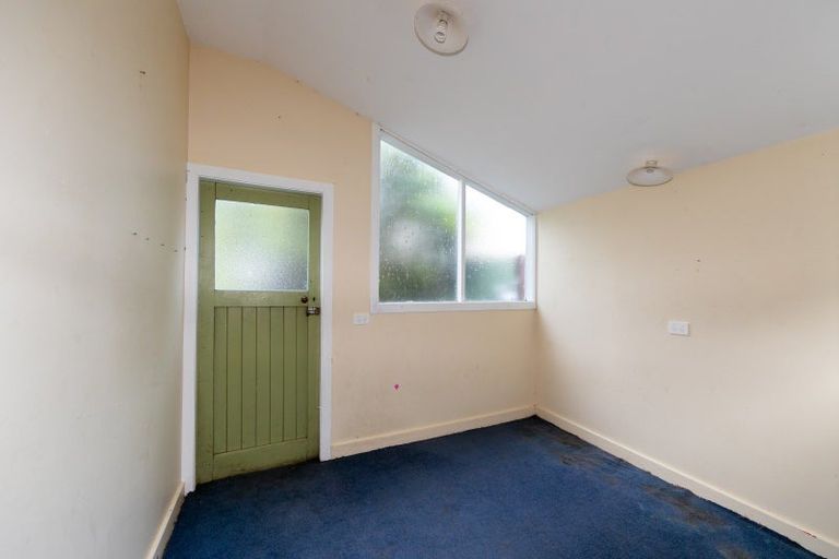 Photo of property in 16 Lipscombe Crescent, Havelock North, 4130