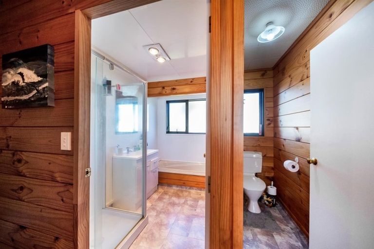 Photo of property in 1 Albert Street, Hawera, 4610