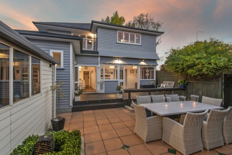 Photo of property in 1 Heaton Street, Merivale, Christchurch, 8052