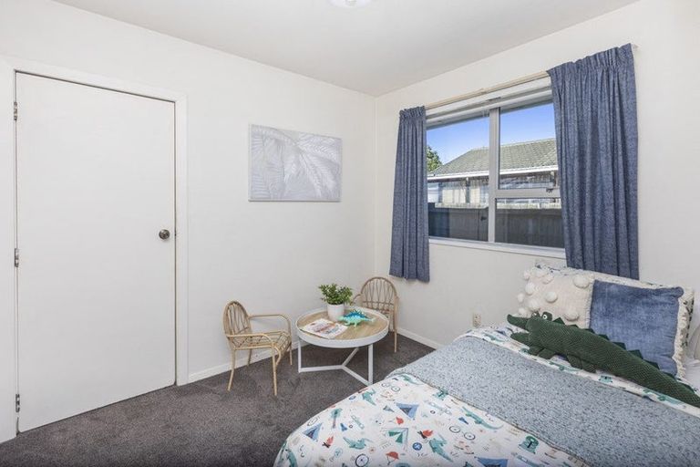 Photo of property in 1/24 Thompsons Road, Belfast, Christchurch, 8051