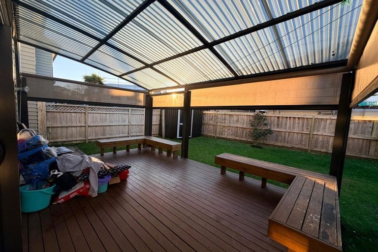 Photo of property in 8/36 West Coast Road, Glen Eden, Auckland, 0602