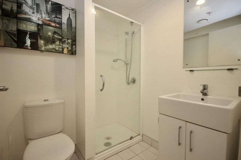 Photo of property in Waldorf Bankside Apartments, 4e/8 Bankside Street, Auckland Central, Auckland, 1010