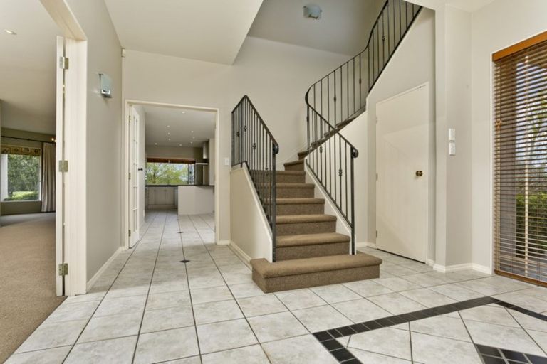 Photo of property in 246 State Highway 16, Kumeu, 0892