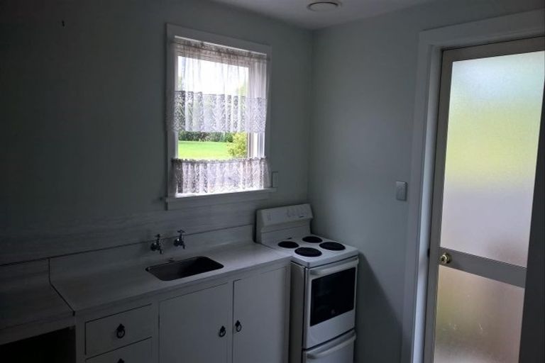 Photo of property in 1/140 Champion Street, Edgeware, Christchurch, 8013