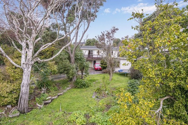 Photo of property in 6 Falla Street, Paraparaumu Beach, Paraparaumu, 5032