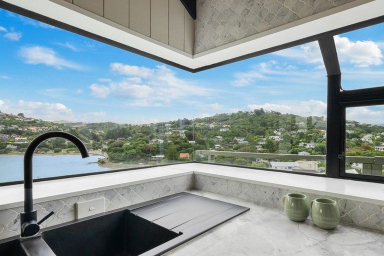 Photo of property in 28a Seaview Road, Paremata, Porirua, 5024