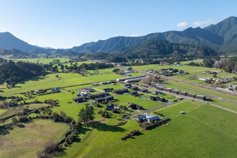 Photo of property in Koromiko Airpark, 4 Sirocco Place, Koromiko, Blenheim, 7273