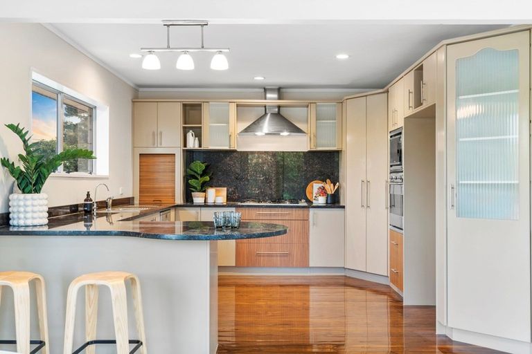 Photo of property in 124 Ohauiti Road, Hairini, Tauranga, 3112