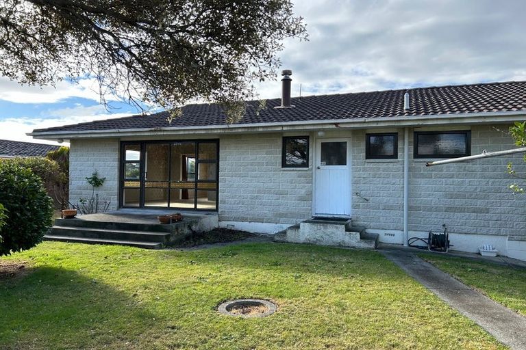 Photo of property in 58b Eatwell Avenue, Paraparaumu Beach, Paraparaumu, 5032