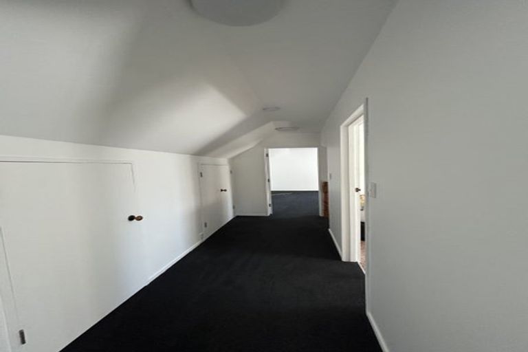 Photo of property in 142 Victoria Avenue, Hokowhitu, Palmerston North, 4410