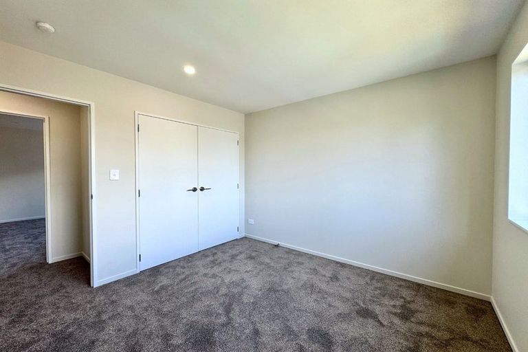 Photo of property in 118 Pigeon Mountain Road, Half Moon Bay, Auckland, 2012