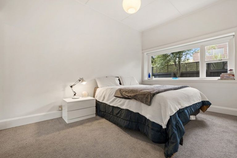 Photo of property in 170 Shaw Avenue, New Brighton, Christchurch, 8083