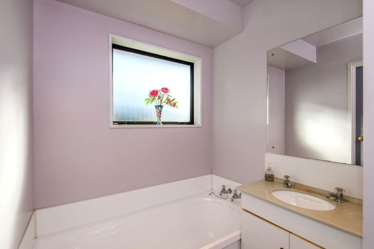 Photo of property in 6 Heriott Close, Burwood, Christchurch, 8083