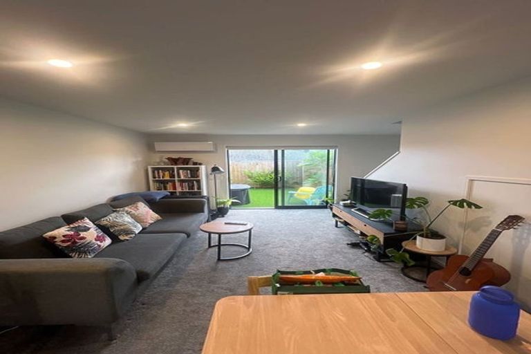 Photo of property in 5/81 Kervil Avenue, Te Atatu Peninsula, Auckland, 0610