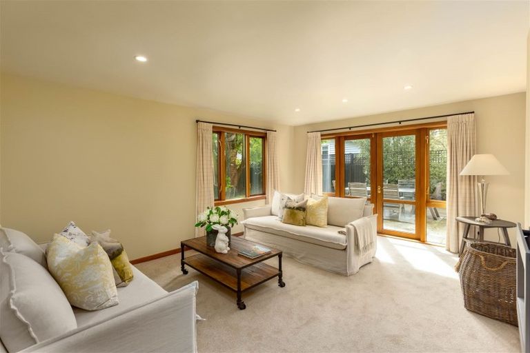 Photo of property in 90 Totara Street, Riccarton, Christchurch, 8041